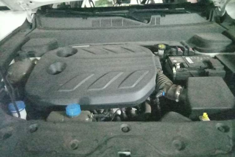Used CHANGAN X5 PLUS 2024 1.5T DCT Excellence Edition Engine Bay