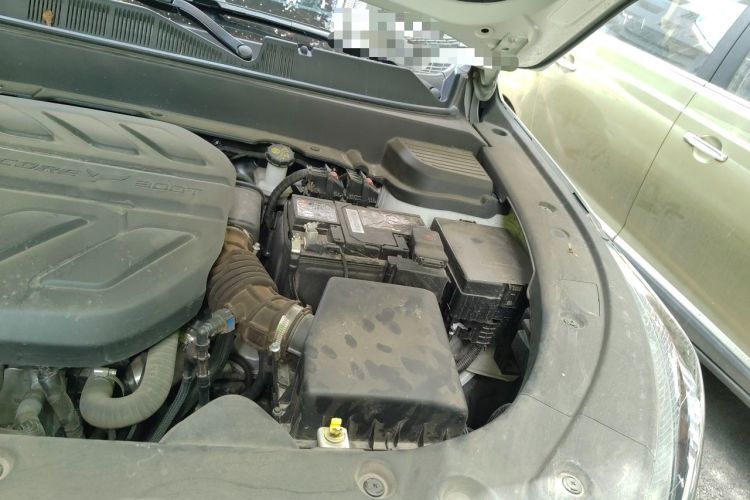 Used CHANGAN X5 PLUS 2024 1.5T DCT Excellence Edition Engine Bay Left