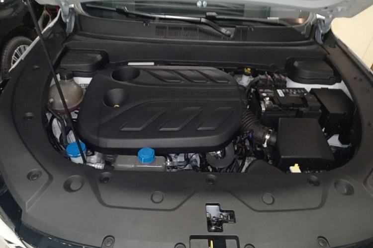 Used CHANGAN X5 PLUS 2024 1.5T DCT Enjoyment Version Engine Bay