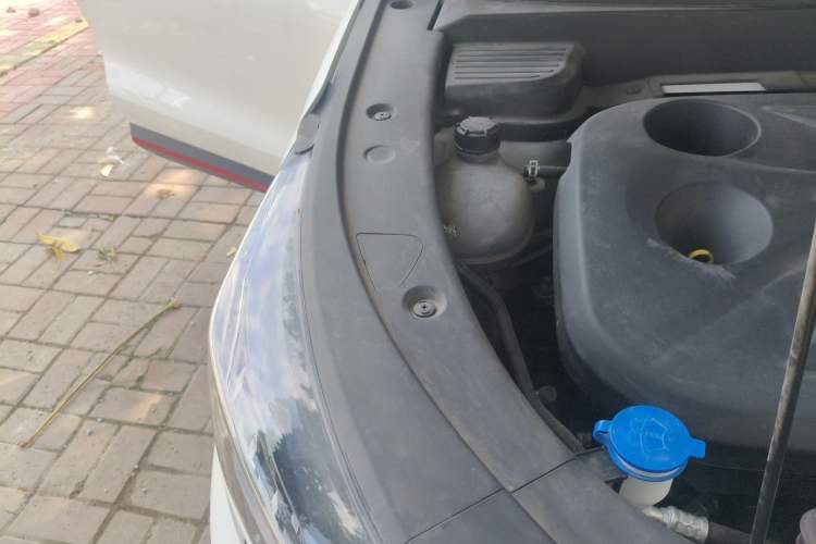 Used CHANGAN X5 PLUS 2024 1.5T DCT Excellence Edition Engine Bay Right