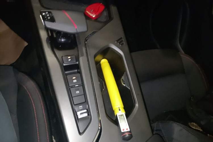 Used CHANGAN X5 PLUS 2024 1.5T DCT Enjoyment Version Gear Lever
