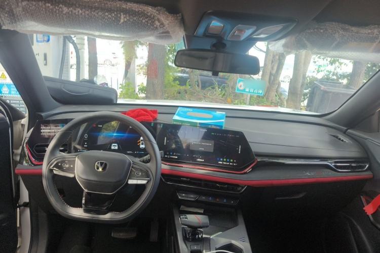 Used CHANGAN X5 PLUS 2024 1.5T DCT Excellence Edition Headliner