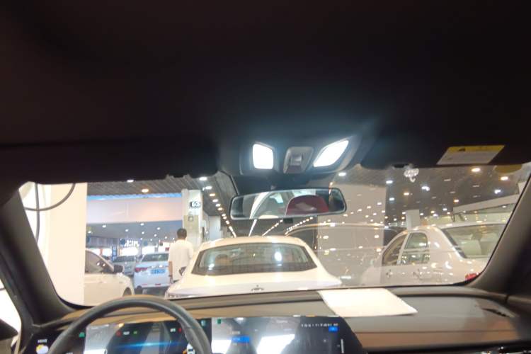 Used CHANGAN X5 PLUS 2024 1.5T DCT ZhiZun Version Headliner