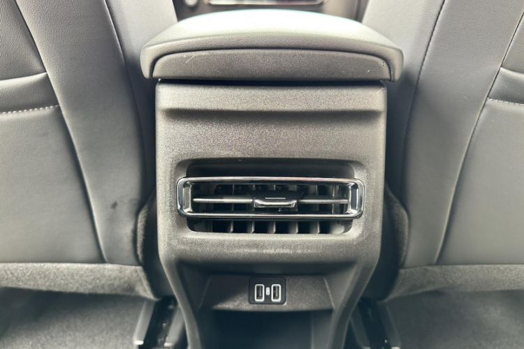 Used CHANGAN X5 PLUS 2024 1.5T DCT ZhiZun Version Interior 1