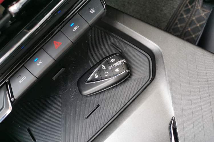 Used CHANGAN X5 PLUS 2024 1.5T DCT ZhiZun Version Interior 1