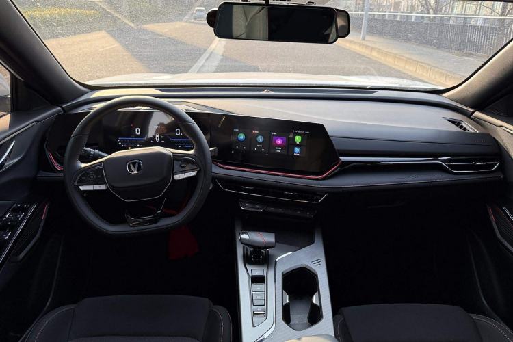 Used CHANGAN X5 PLUS 2024 1.5T DCT Enjoyment Version Interior 2