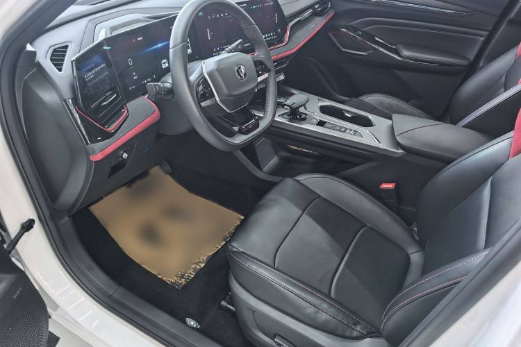 Used CHANGAN X5 PLUS 2024 1.5T DCT ZhiZun Version Interior 2