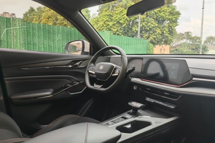Used CHANGAN X5 PLUS 2024 1.5T DCT Enjoyment Version Interior 2