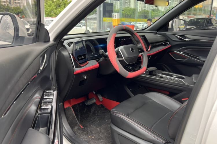 Used CHANGAN X5 PLUS 2024 1.5T DCT Excellence Edition Interior 5