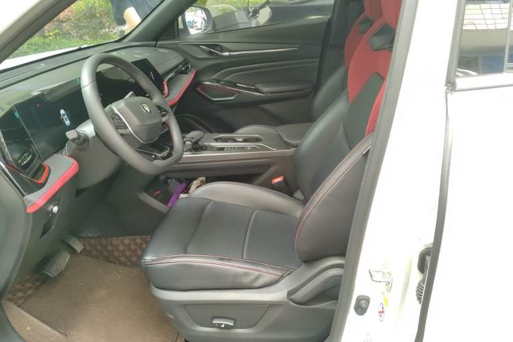 Used CHANGAN X5 PLUS 2024 1.5T DCT Excellence Edition Left Front Seat