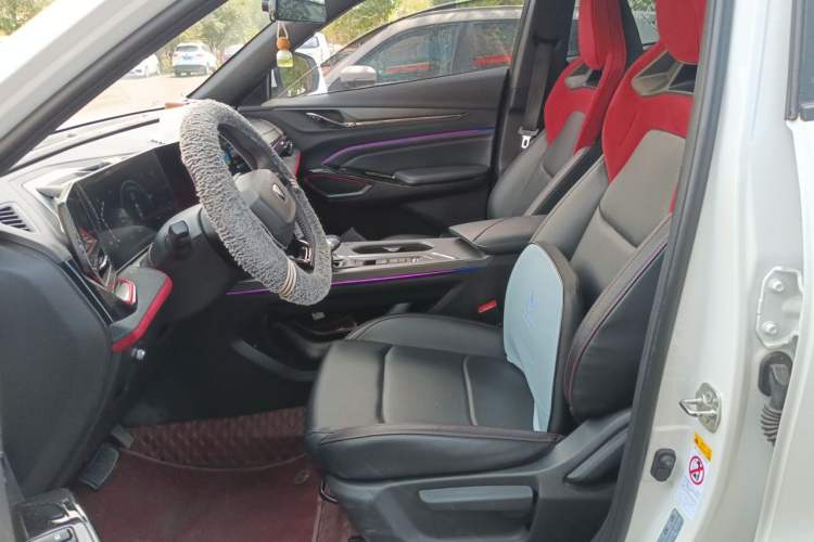 Used CHANGAN X5 PLUS 2024 1.5T DCT Pioneer Edition Left Front Seat