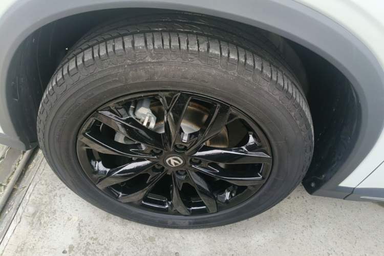 Used CHANGAN X5 PLUS 2024 1.5T DCT Enjoyment Version Left Front Wheel Hub