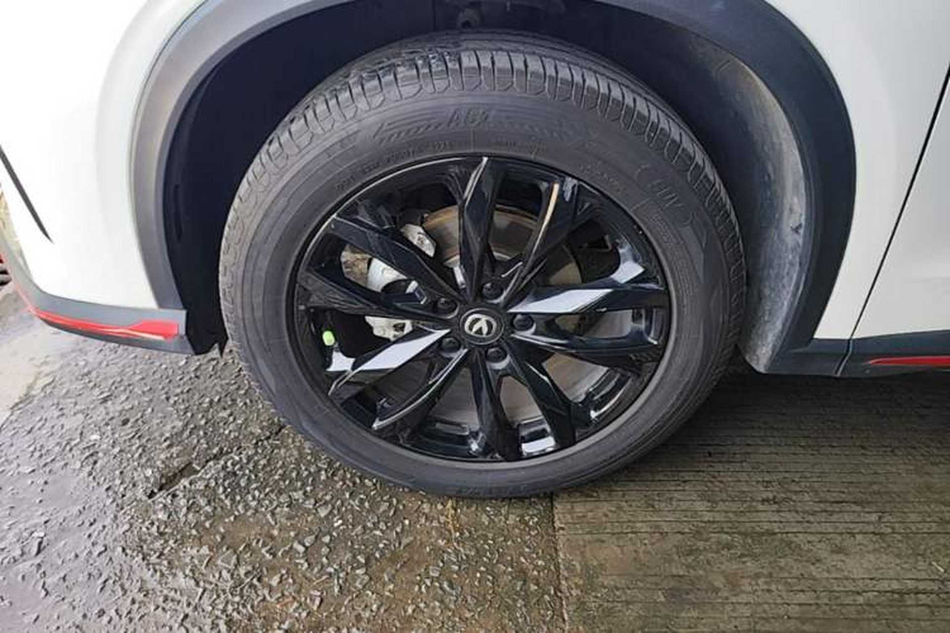 Used CHANGAN X5 PLUS 2024 1.5T DCT Pioneer Edition Left Front Wheel Hub