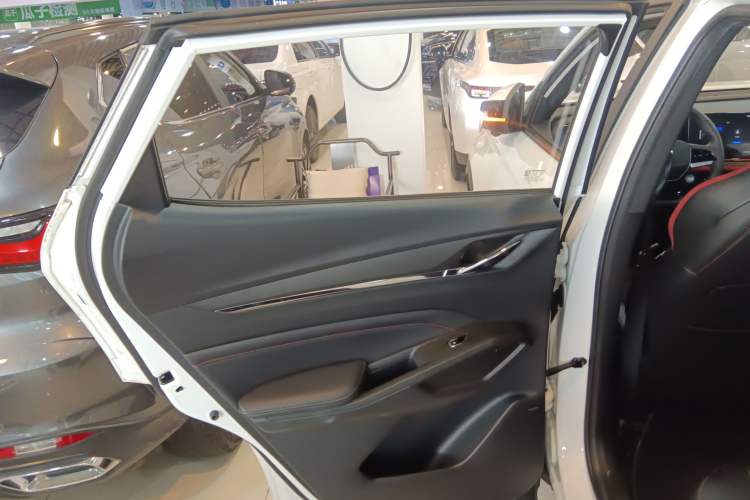 Used CHANGAN X5 PLUS 2024 1.5T DCT ZhiZun Version Left Rear Door Interior