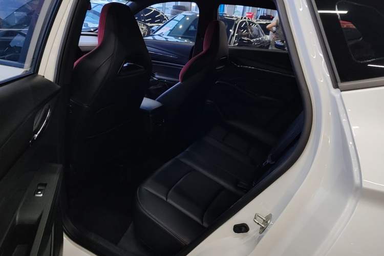Used CHANGAN X5 PLUS 2024 1.5T DCT ZhiZun Version Left Rear Seat
