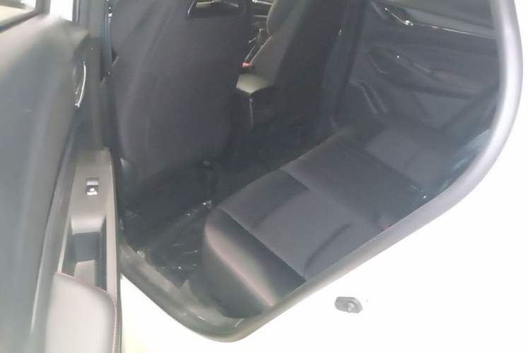 Used CHANGAN X5 PLUS 2024 1.5T DCT Enjoyment Version Left Rear Seat
