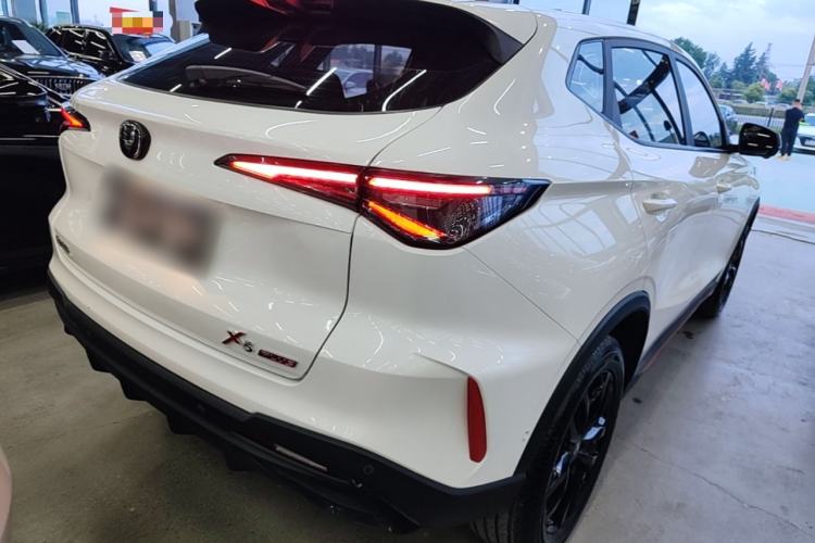 Used CHANGAN X5 PLUS 2024 1.5T DCT ZhiZun Version Rear Right 45 Deg