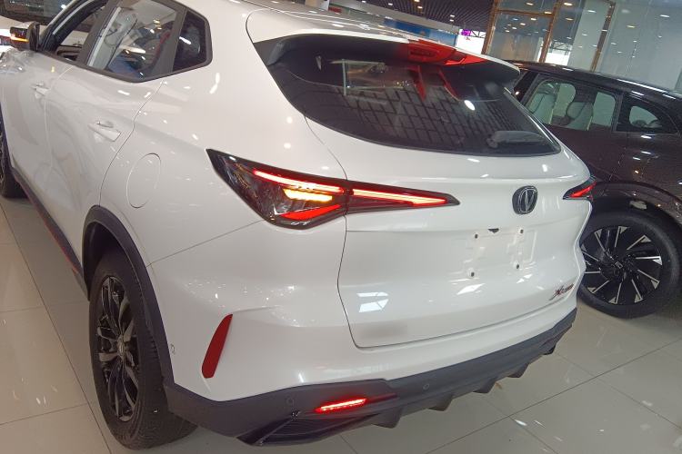 Used CHANGAN X5 PLUS 2024 1.5T DCT ZhiZun Version Rear
