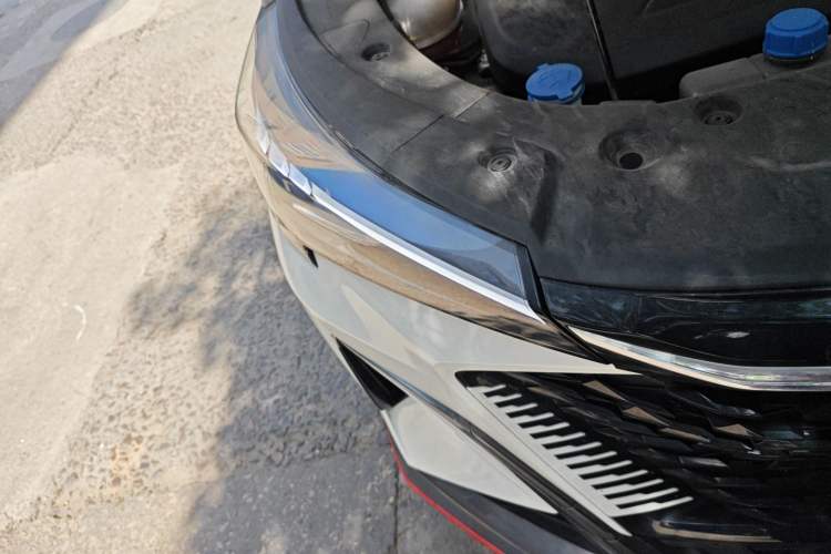 Used CHANGAN X5 PLUS 2024 1.5T DCT Excellence Edition Right Front Headlight