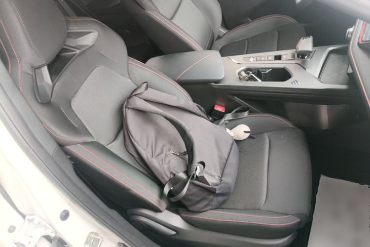 Used CHANGAN X5 PLUS 2024 1.5T DCT Enjoyment Version Right Front Seat