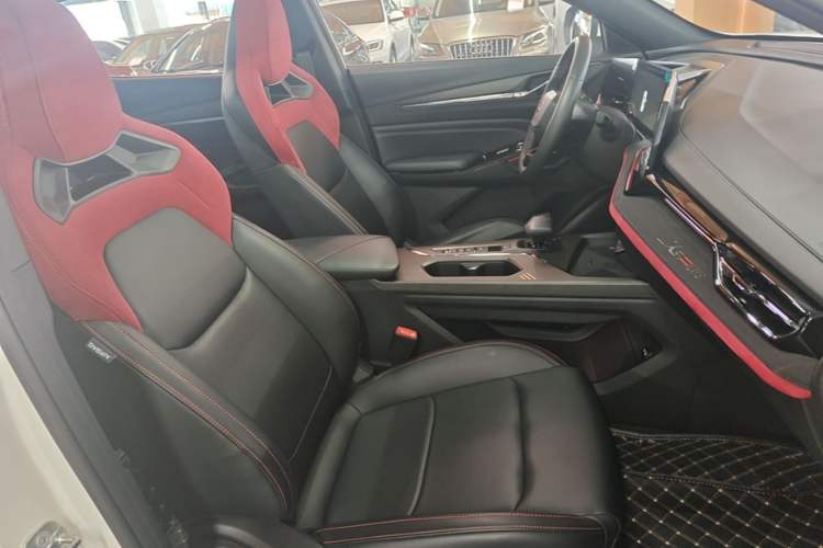 Used CHANGAN X5 PLUS 2024 1.5T DCT ZhiZun Version Right Front Seat