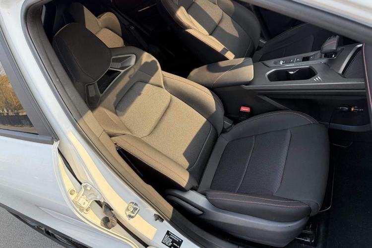 Used CHANGAN X5 PLUS 2024 1.5T DCT Enjoyment Version Right Front Seat