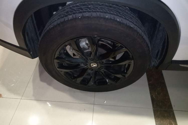 Used CHANGAN X5 PLUS 2024 1.5T DCT Enjoyment Version Right Rear Wheel Hub