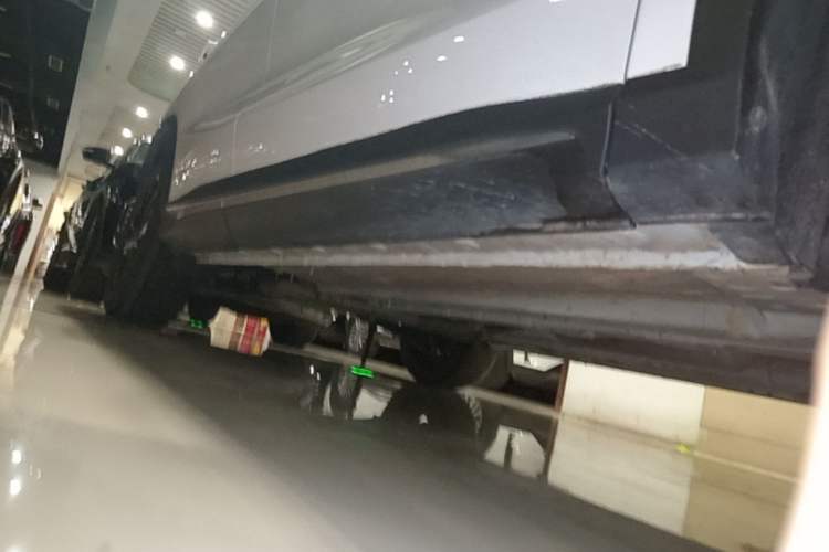 Used CHANGAN X5 PLUS 2024 1.5T DCT Enjoyment Version Right Side Sill