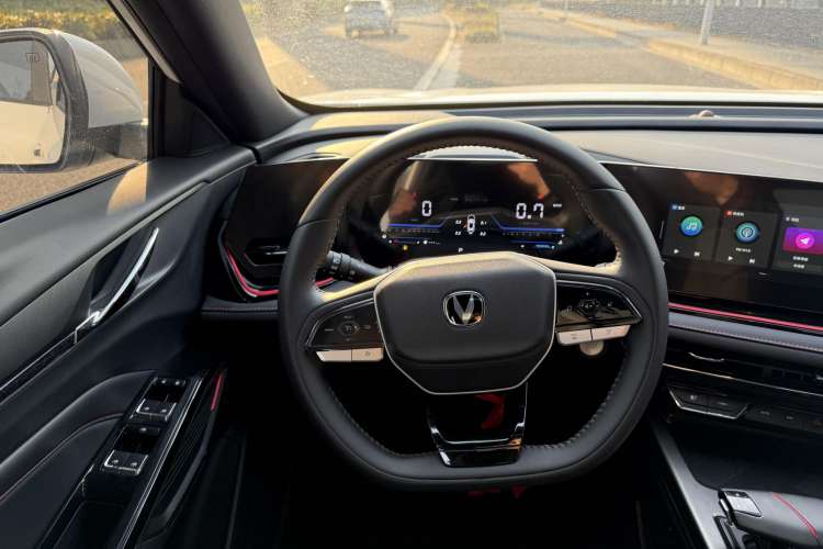 Used CHANGAN X5 PLUS 2024 1.5T DCT Enjoyment Version Steering Wheel