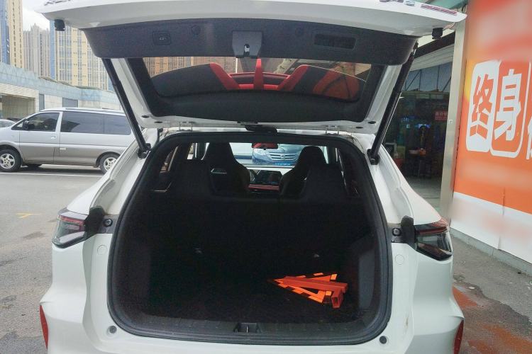 Used CHANGAN X5 PLUS 2024 1.5T DCT ZhiZun Version Trunk