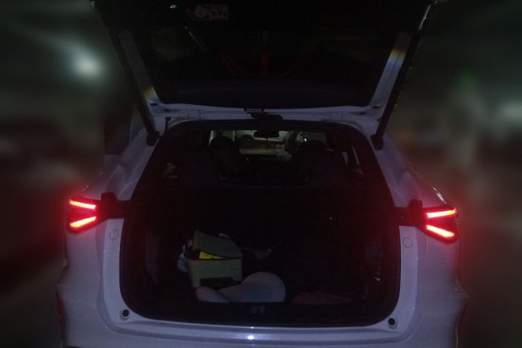 Used CHANGAN X5 PLUS 2024 1.5T DCT Excellence Edition Trunk