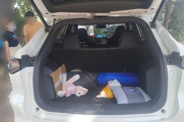 Used CHANGAN X5 PLUS 2024 1.5T DCT Excellence Edition Trunk
