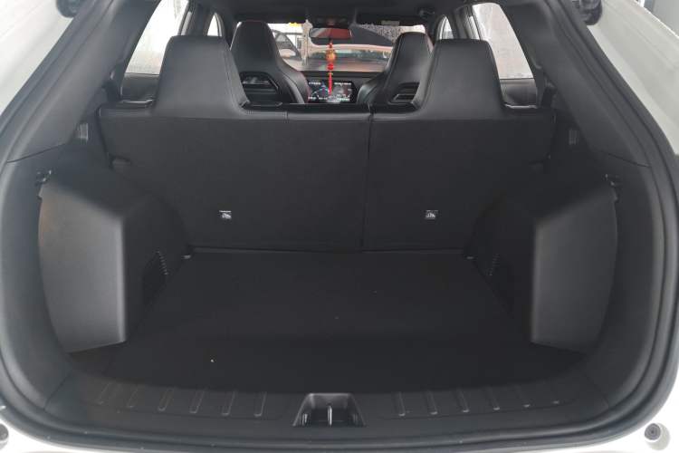 Used CHANGAN X5 PLUS 2024 1.5T DCT Excellence Edition Trunk