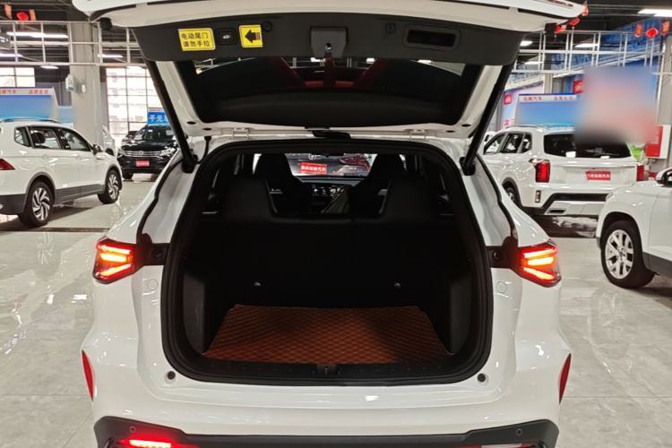 Used CHANGAN X5 PLUS 2024 1.5T DCT Excellence Edition Trunk