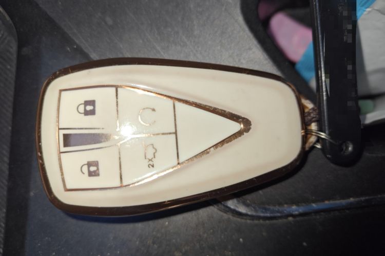 Used CHANGAN X5 PLUS 2024 1.5T DCT Pioneer Edition Vehicle Key