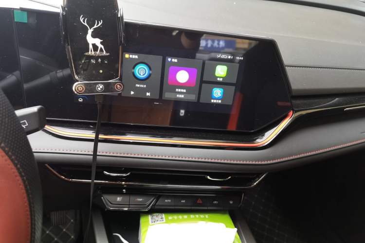 Used CHANGAN X5 PLUS 2025 1.5T DCT High-Energy Version Audio And AC Panel