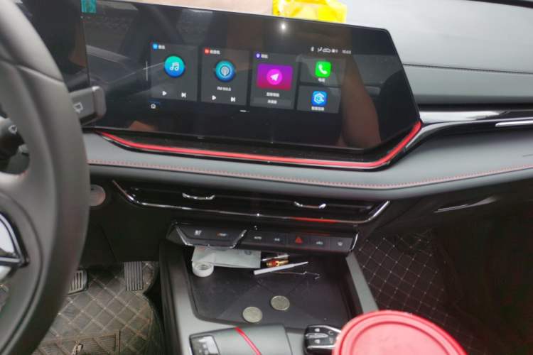Used CHANGAN X5 PLUS 2025 1.5T DCT High-Energy Version Audio And AC Panel