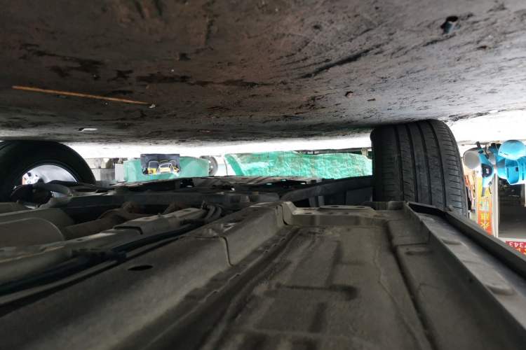 Used CHANGAN X5 PLUS 2025 1.5T DCT Excellence Edition Chassis Front Left