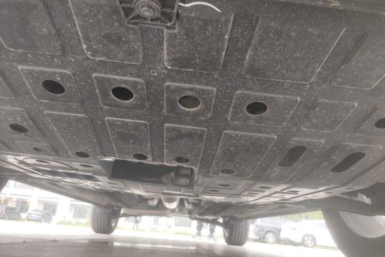 Used CHANGAN X5 PLUS 2025 1.5T DCT Pioneer Edition Chassis Front