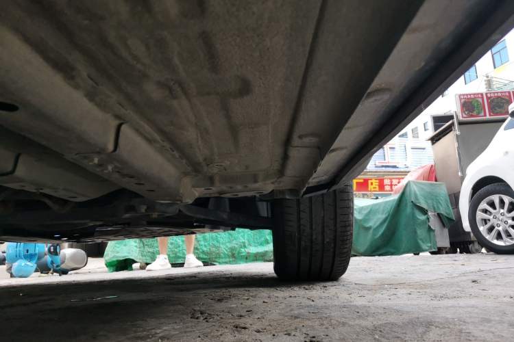 Used CHANGAN X5 PLUS 2025 1.5T DCT Excellence Edition Chassis Front Right