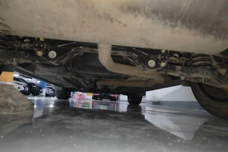Used CHANGAN X5 PLUS 2025 1.5T DCT High-Energy Version Chassis Rear