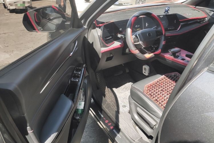 Used CHANGAN X5 PLUS 2025 1.5T DCT Superior Edition Driver Seat