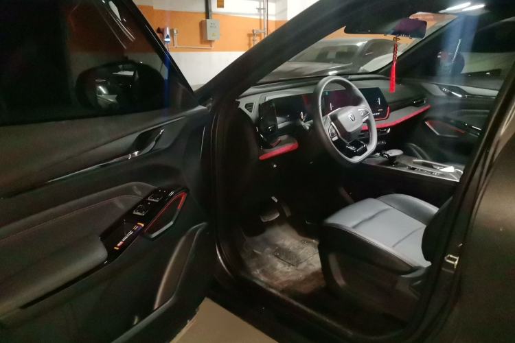 Used CHANGAN X5 PLUS 2025 1.5T DCT Pioneer Edition Driver Seat
