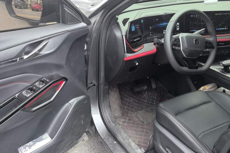 Used CHANGAN X5 PLUS 2025 1.5T DCT Excellence Edition Driver Seat