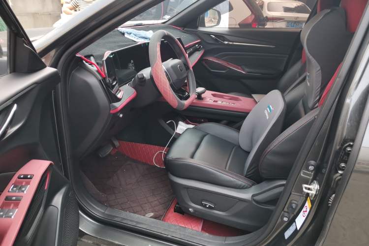 Used CHANGAN X5 PLUS 2025 1.5T DCT Excellence Edition Driver Seat