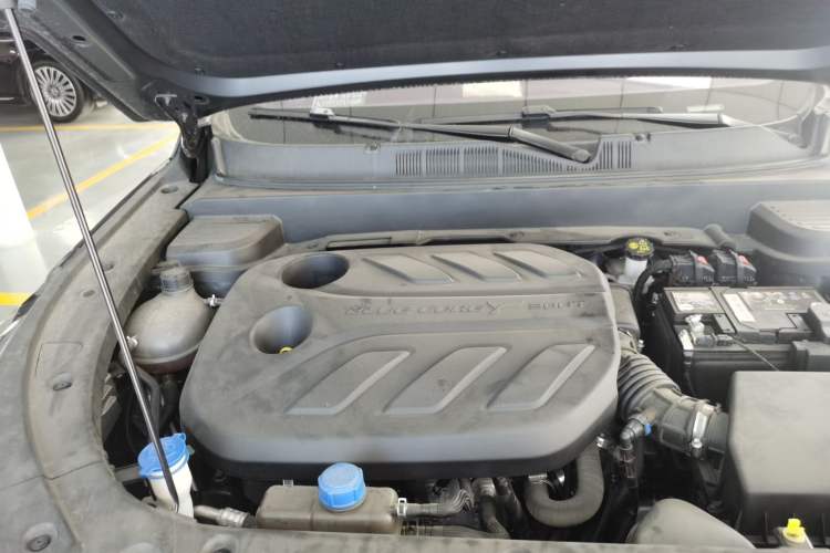 Used CHANGAN X5 PLUS 2025 1.5T DCT ZhiZun Edition Engine Bay