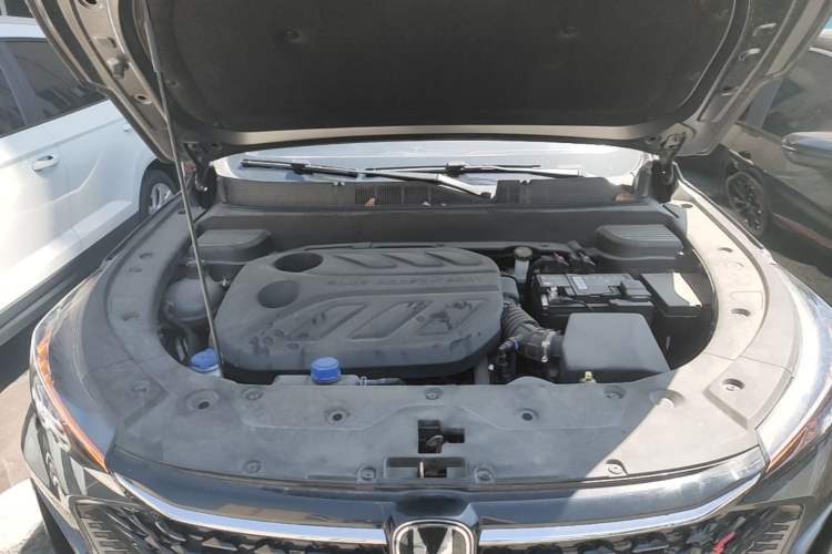 Used CHANGAN X5 PLUS 2025 1.5T DCT Superior Edition Engine Bay