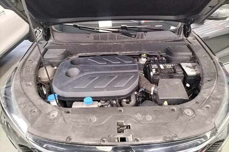 Used CHANGAN X5 PLUS 2025 1.5T DCT High-Energy Version Engine Bay
