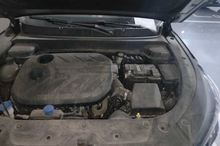 Used CHANGAN X5 PLUS 2025 1.5T DCT High-Energy Version Engine Bay Left