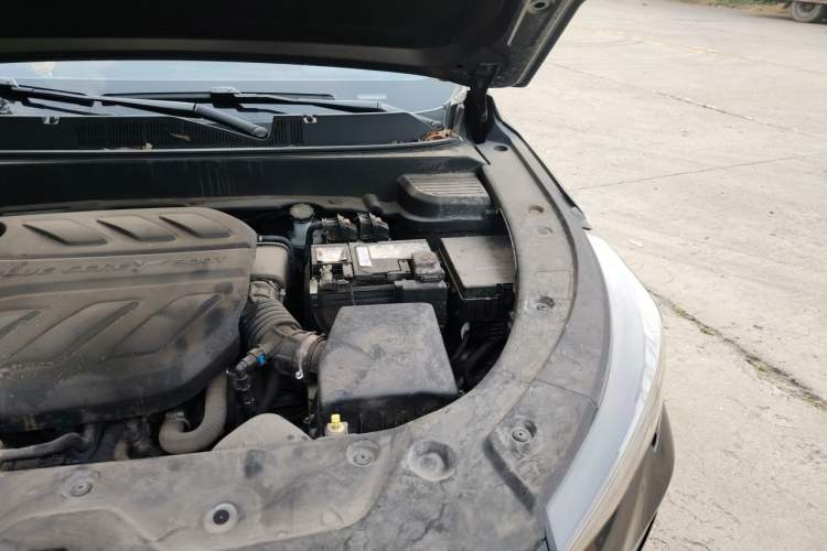 Used CHANGAN X5 PLUS 2025 1.5T DCT Excellence Edition Engine Bay Left